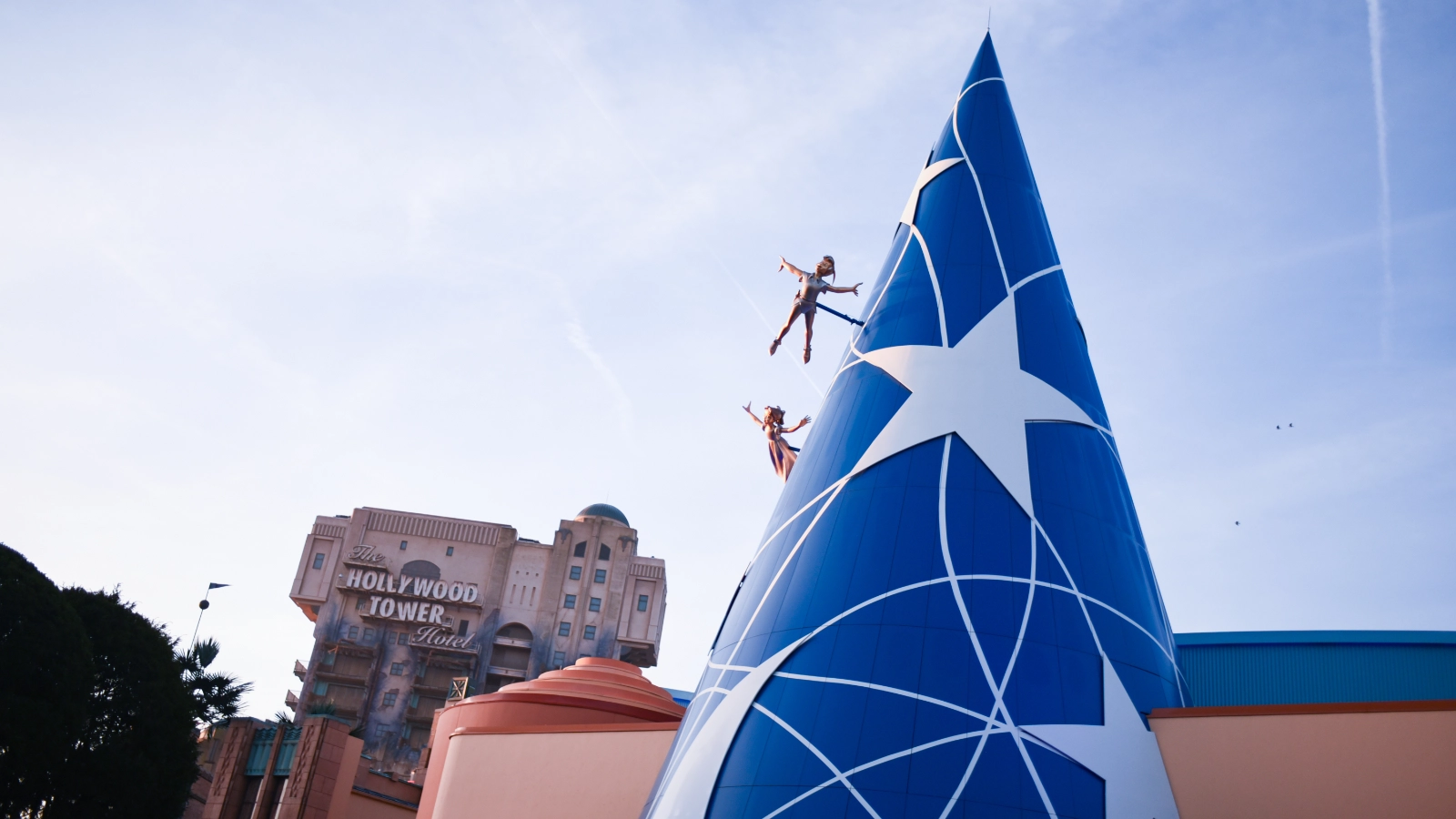 ディズニーランド・パリ新パーク「アドベンチャー・ワールド」完全ガイド｜エリア・ショー・レストラン総まとめ