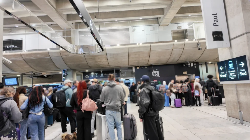 Aéroport Charles de Gaulle 2 – TGV駅