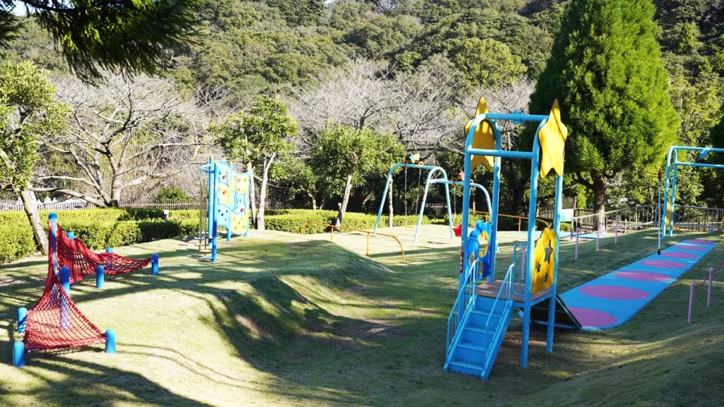 なかよくアスレチックパーク
